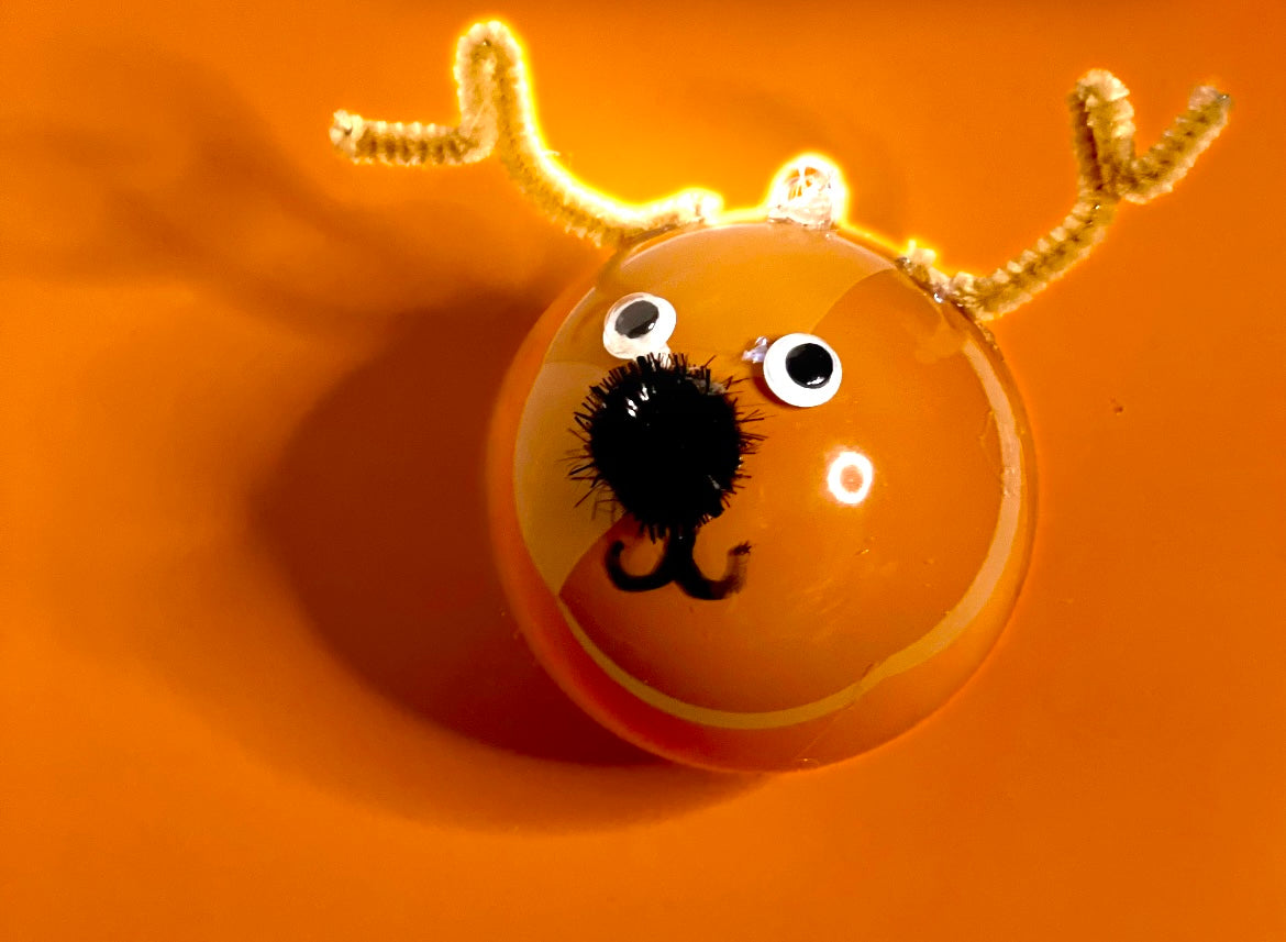 Winter decorations kit.